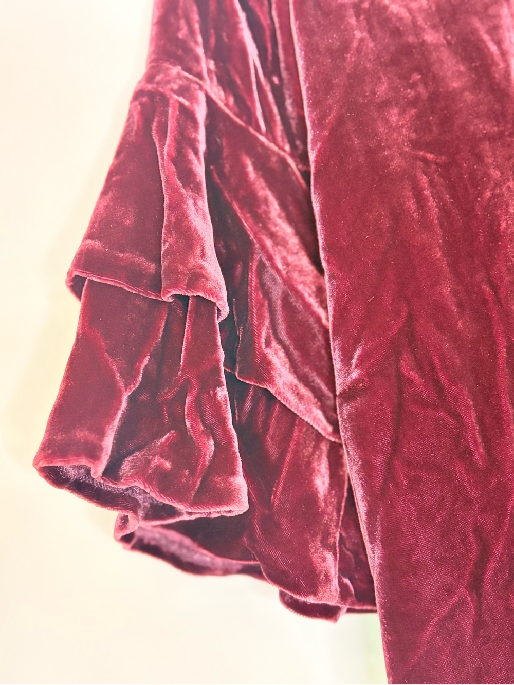 Club Monaco Tay Velvet Wrap Midi Dress Burgundy Silk Blend Meghan Markle 6 - Picture 4 of 14